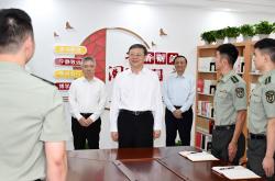 八一建军节到来之际，陈吉宁走访慰问驻沪部队官兵