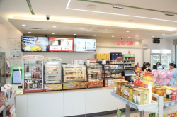 便利店赛道杀出一匹黑马“左邻右舍”