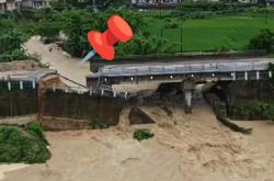 广东信宜一座在建桥梁暴雨中垮塌，镇政府：未造成人员伤亡