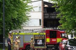 英国伦敦一住宅发生火灾，致4人死亡